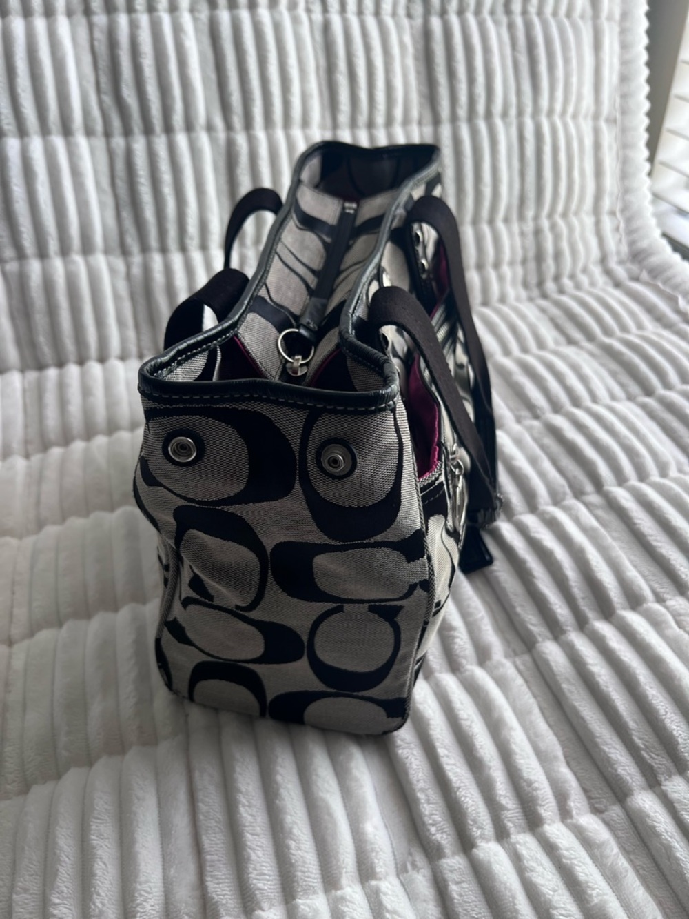 Coach Black and Gray Signature Canvas Tote Bag - Picture 5 of 16